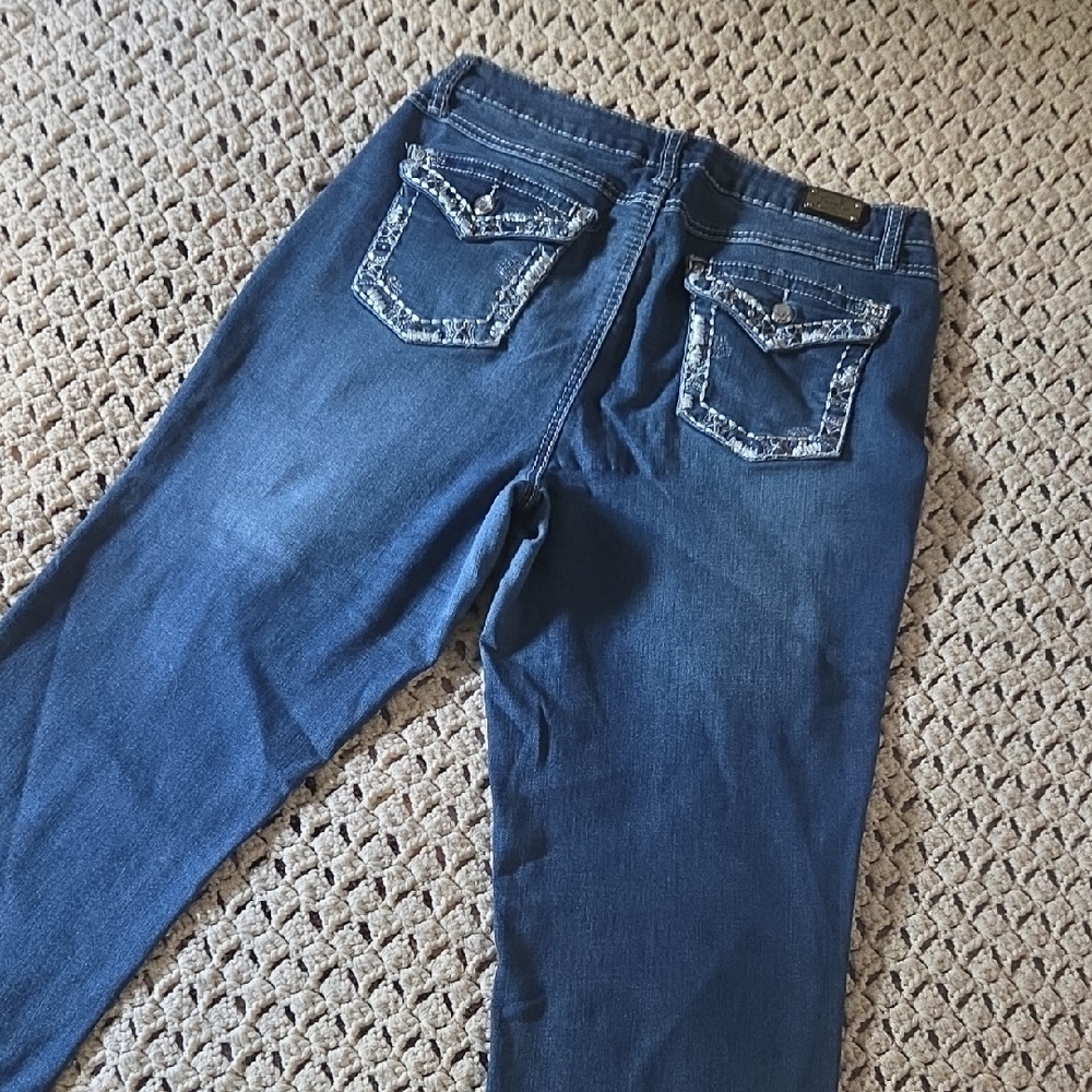 Earl Jeans Bootcut in Classic Blue